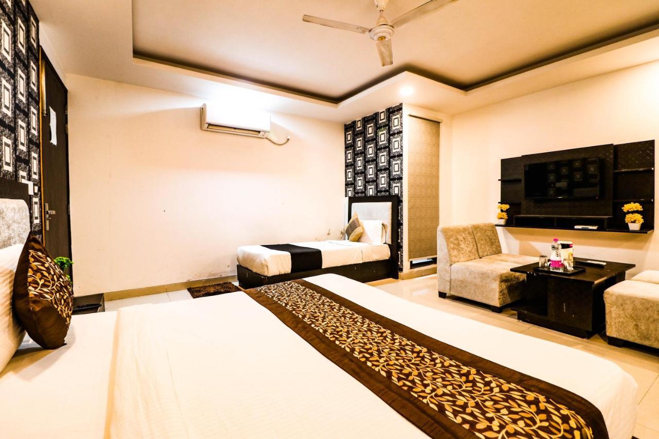 Hotel Olive Zone Near Delhi Airport New Delhi Ngoại thất bức ảnh